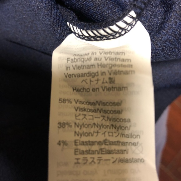 NWT JCrew collection 365 drop sleeve turtlenecK - Picture 4 of 5